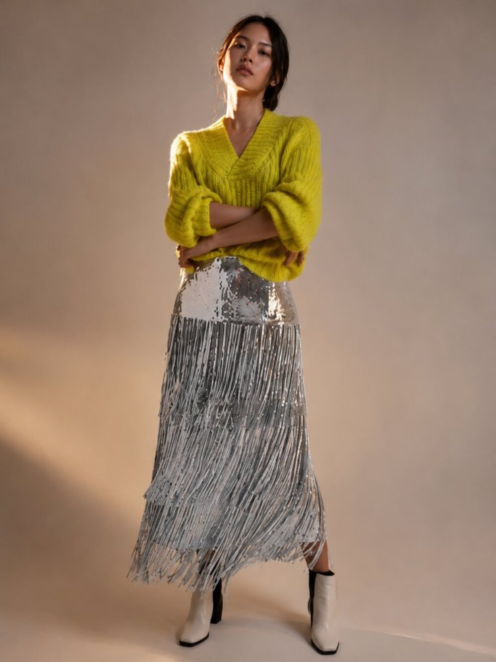 🖤💥UBER STUNNING!🖤💥Roaring 20s Vibe Tatiana Fringed Sequin Skirt in Silver - Picture 9 of 15